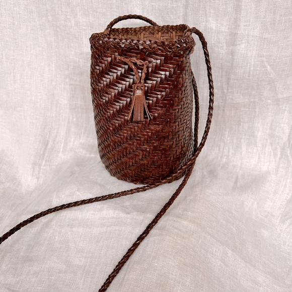 Elegant Dark Brown Woven Crossbody Bag - Picture 7 of 7